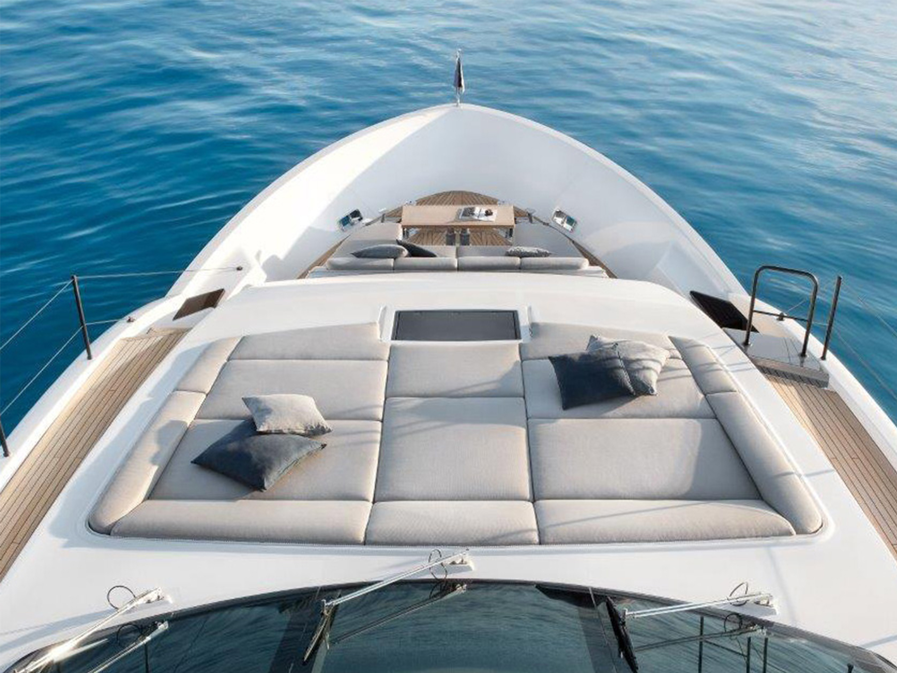 SL_90A_BOW_AREA_SUITU